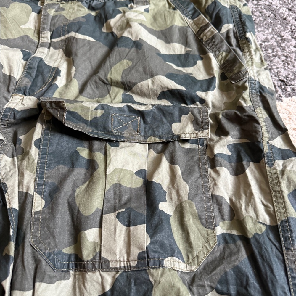 Sean John Green Camouflage Cargo Pants- Size 42 - Picture 3 of 11